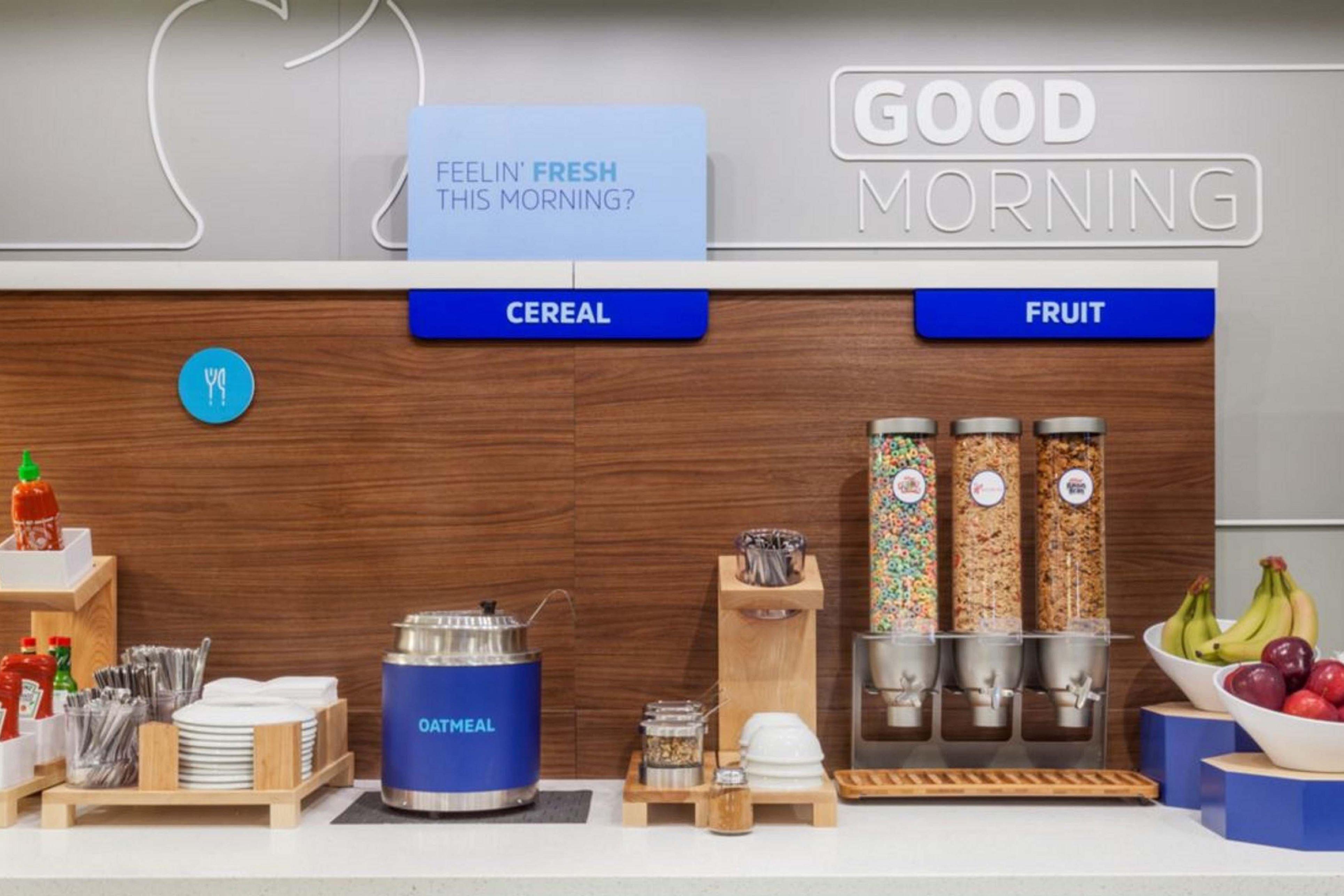 Holiday Inn Express & Suites Marion Northeast By Ihg Exteriör bild